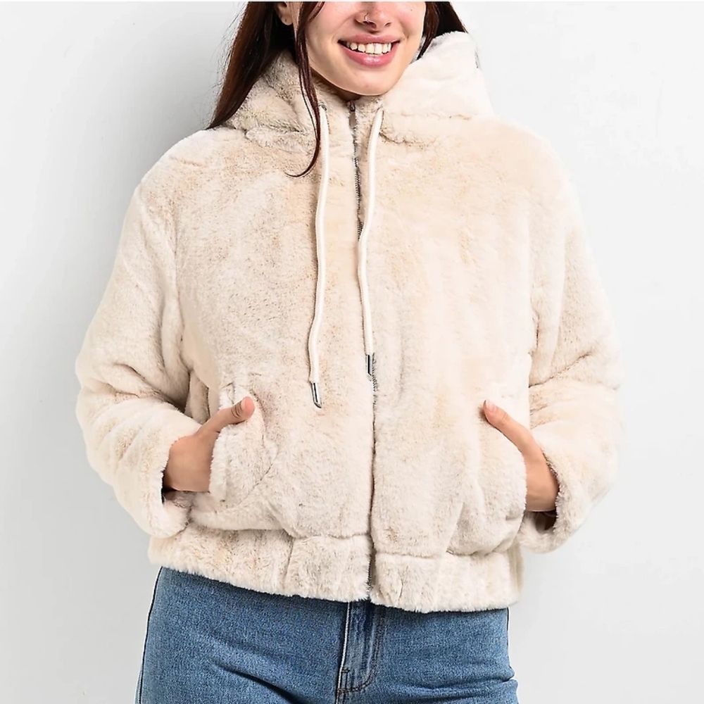 STOOSH Faux Fur Beige Crop Zip Hoodie